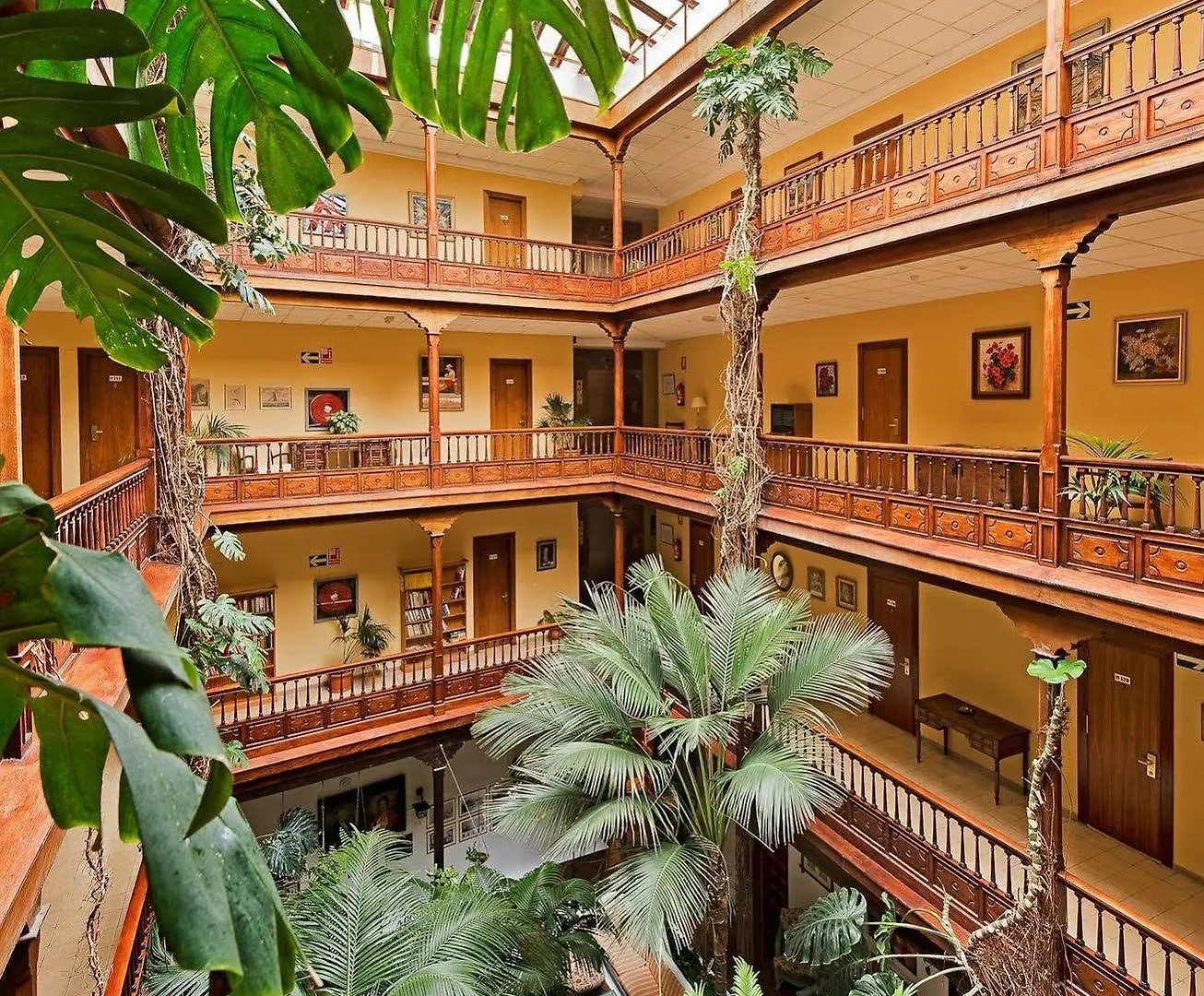 ***  Hotel Monopol Puerto de la Cruz  España