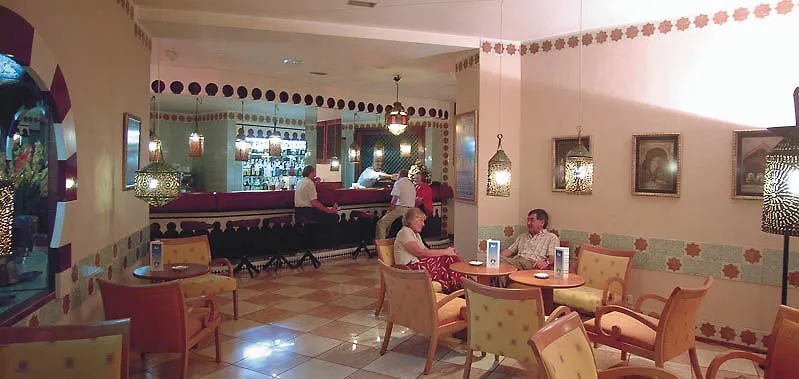 ***  Hotel Monopol Puerto de la Cruz  İspanya