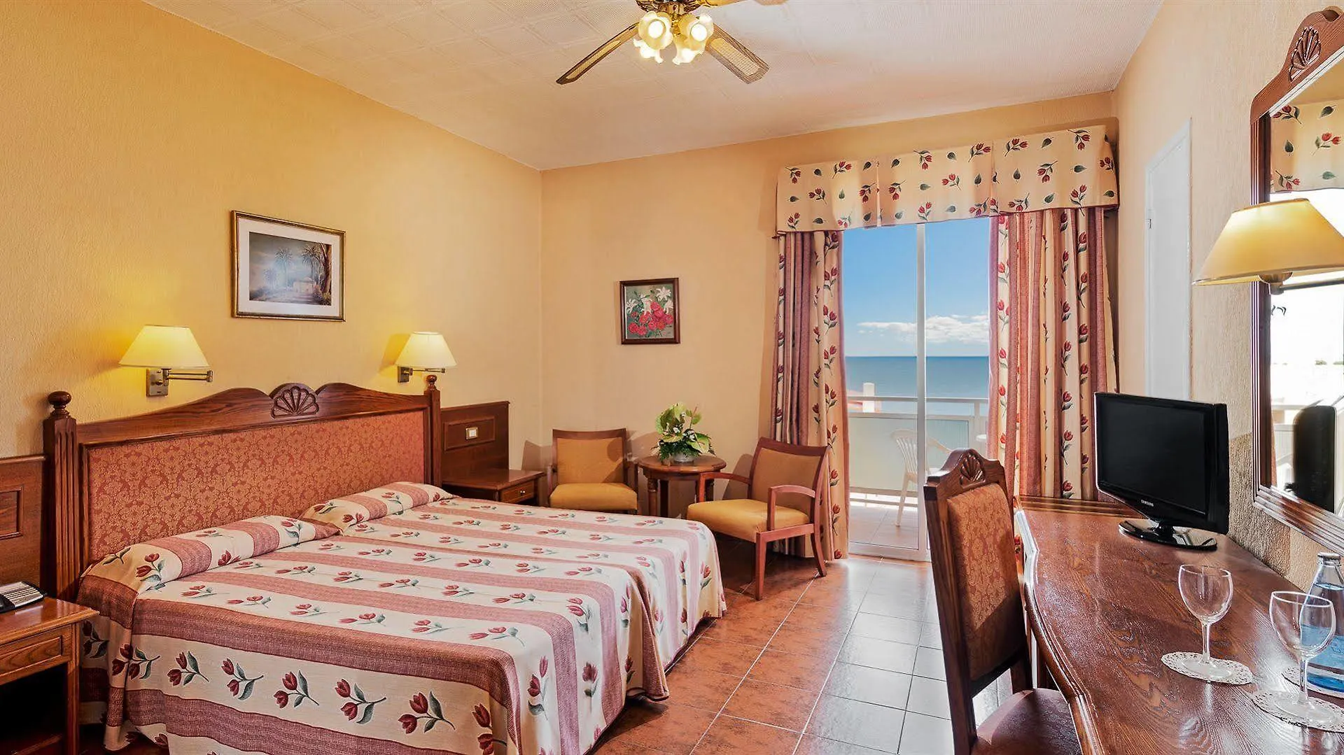 Hotel Monopol Puerto de la Cruz  İspanya